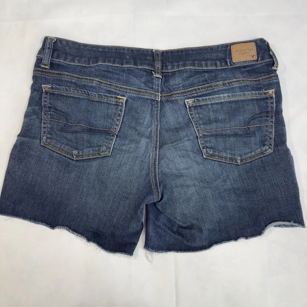American Eagle Women 10 Stretch Midi Shorts Denim Raw Hem‎ Stretch Dark Wash Low